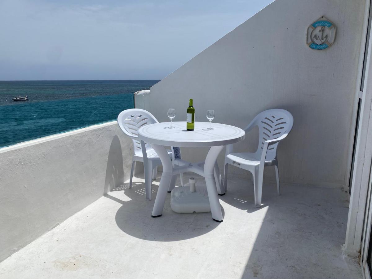 Seaside Piscina Natural Las Salinas Punta Mujeres Ngoại thất bức ảnh